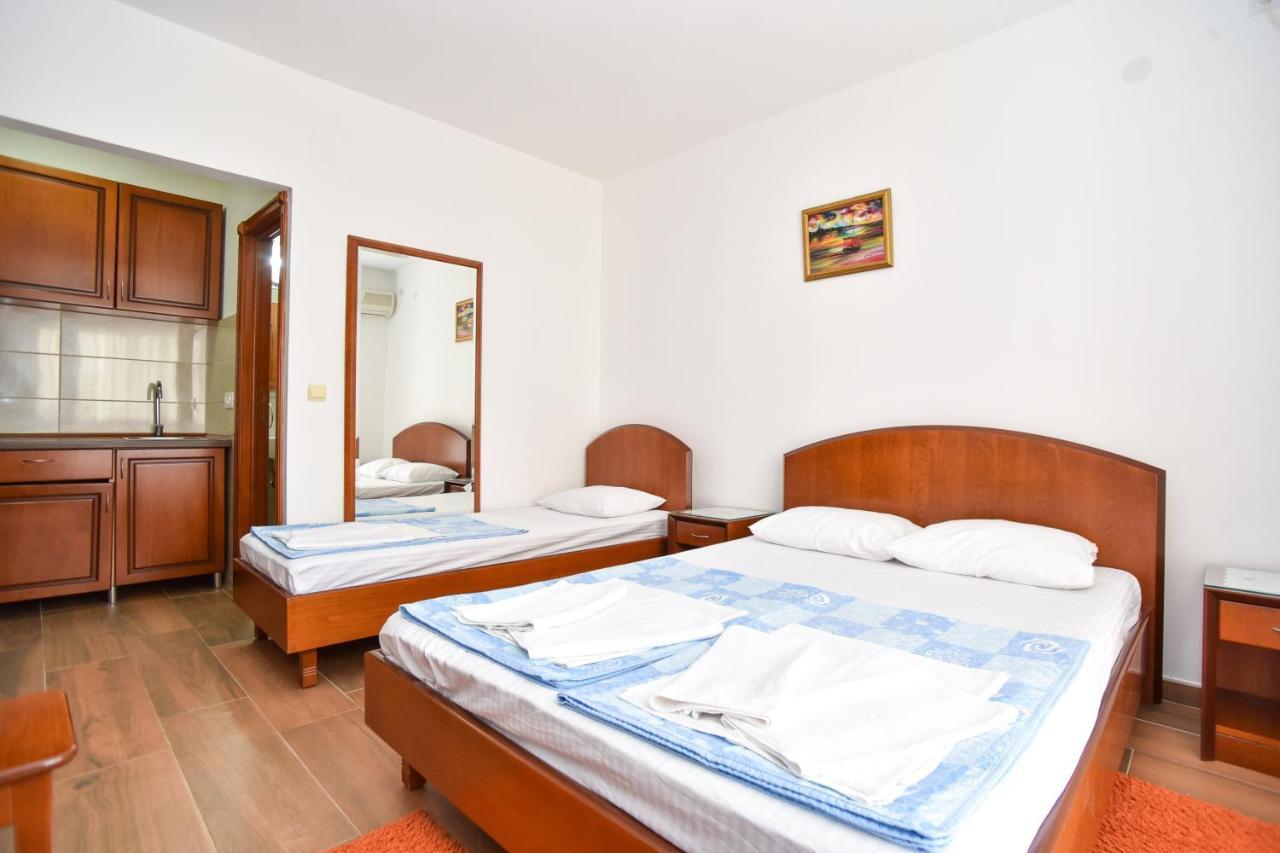 Vila Idila Budva Exterior photo